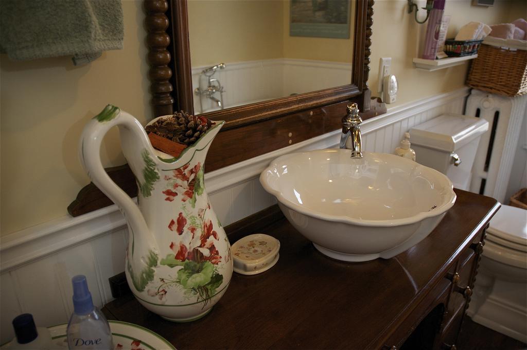Bondy House Bed & Breakfast Amherstburg Esterno foto